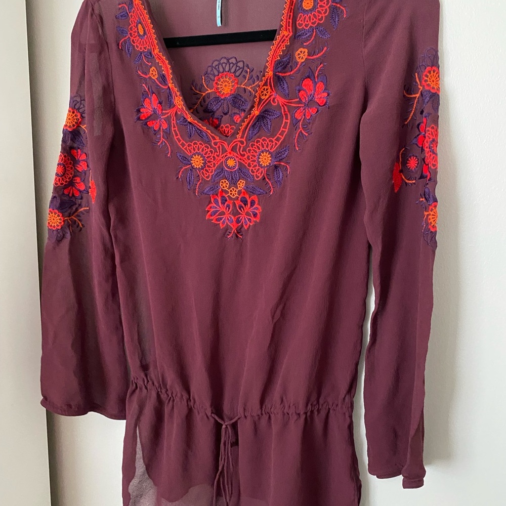 Guess by Marciano Embroidered Purple Women's Top